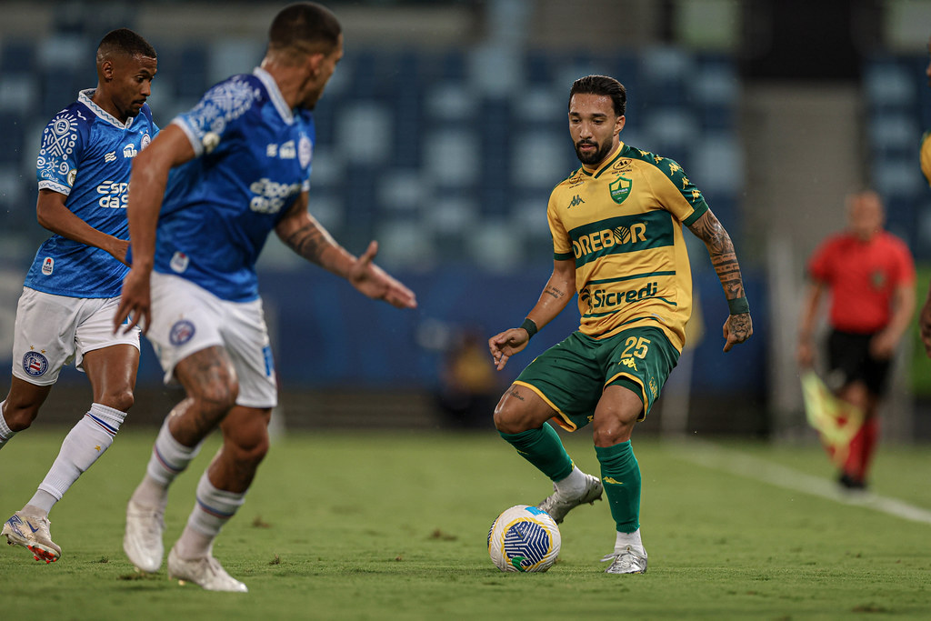Cuiab� x Bahia na Arena Pantanal