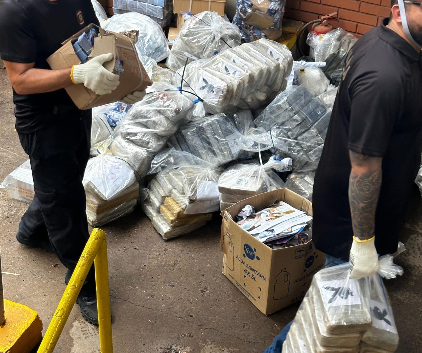Incinera��o de drogas PF Rondon�polis