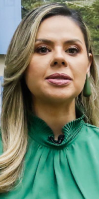 Michelly Alencar curtinha 400