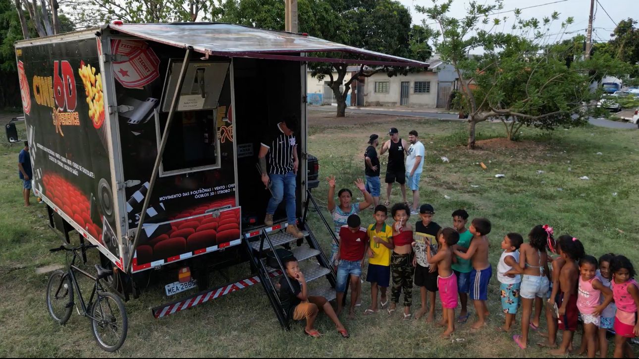 Cinema itinerante - bairros periferia