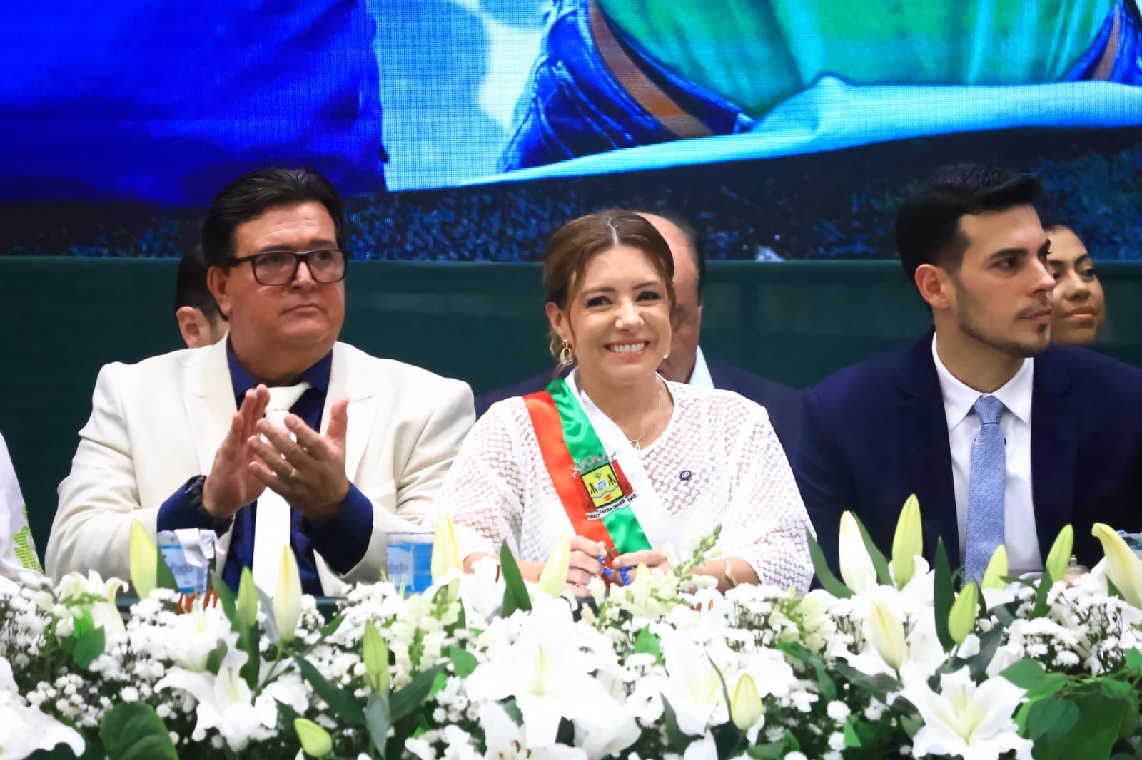 Fl&iuml;&iquest;&frac12;via Moretti toma posse como prefeita de V&iuml;&iquest;&frac12;rzea Grande - cerim&iuml;&iquest;&frac12;nia Fiot&iuml;&iquest;&frac12;o