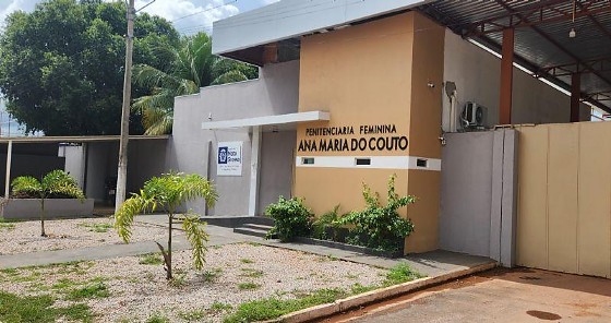 Secom-MT
