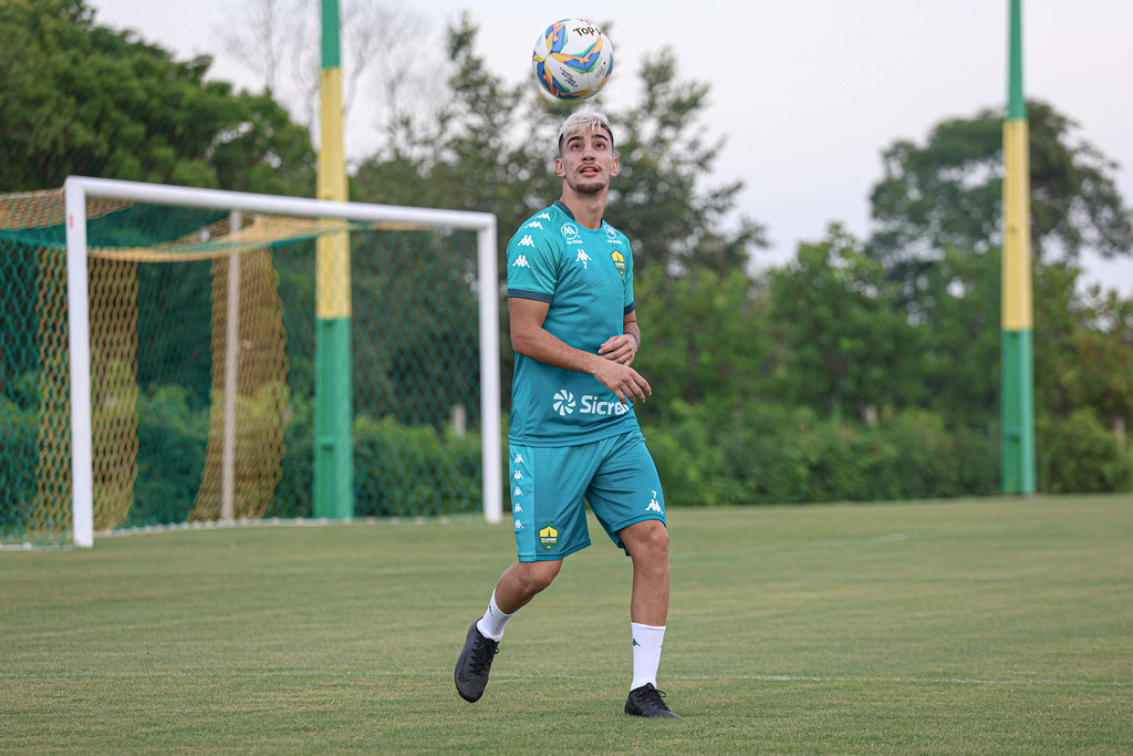 Atacante Pedrinho - Cuiab&iuml;&iquest;&frac12;