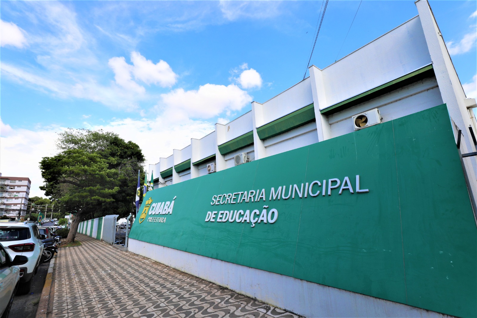 Prefeitura convoca 166 candidatos aprovados para cargos de pedagogo
