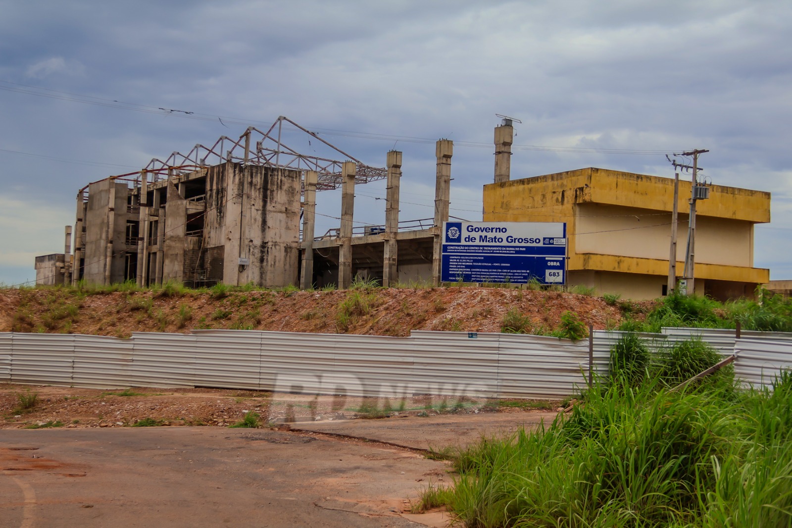 COT do Pari - obra parada estrutura deteriorada