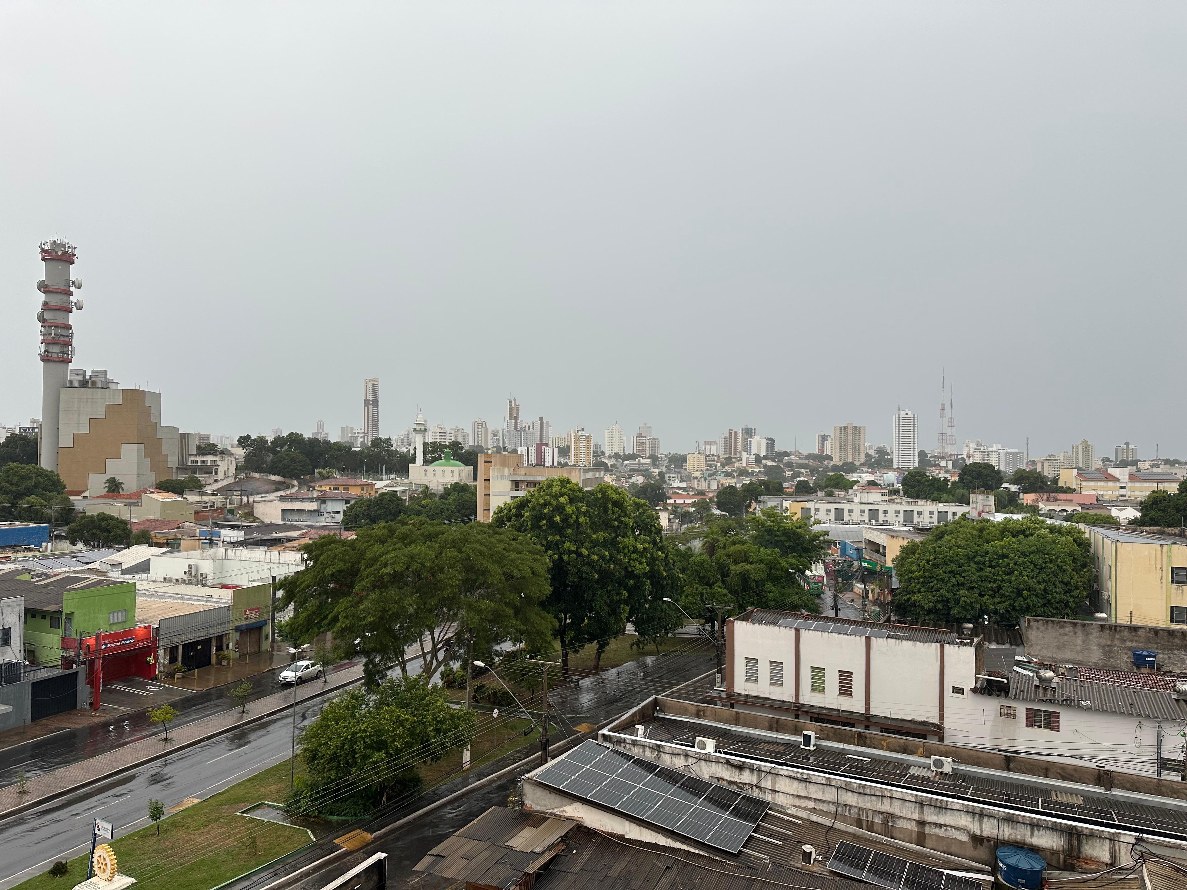 Chuva em Cuiab�, tempo chuvoso em Cuiab�