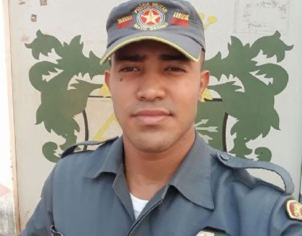 Ex-policial militar Caio C&eacute;sar Tavares da Silva, de 29 anos - interno