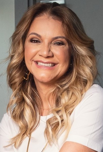Giovana Fortunato � ginecologista e obstetra
