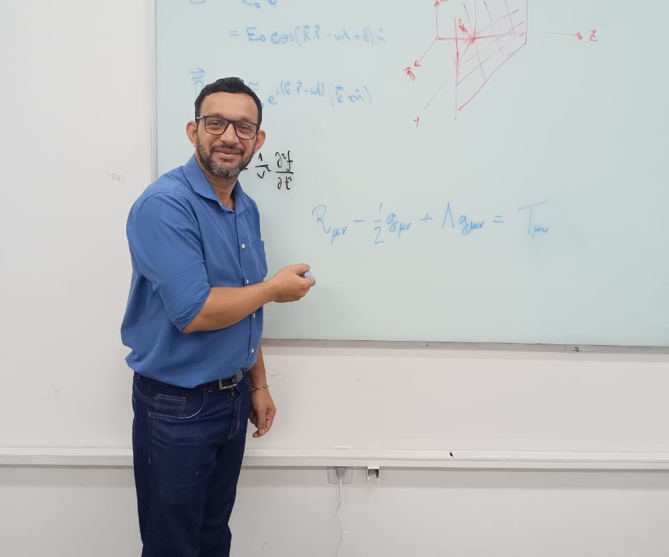 Leone Francisco Amorim Curado
