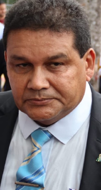 Wanderley Cerqueira curtinha