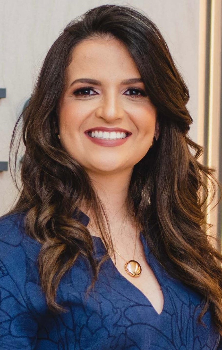 Cristina Naves ? Advogada especialista em direito previdenci�rio