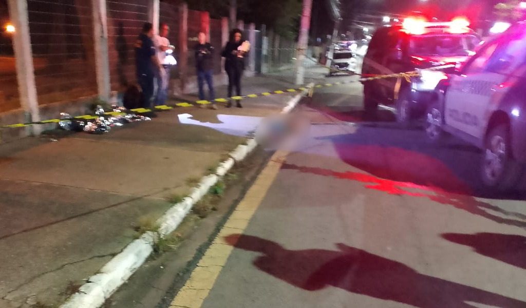 morte boa esperanca Land Rover preta