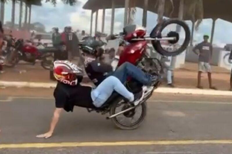 Prefeito Hector grau moto