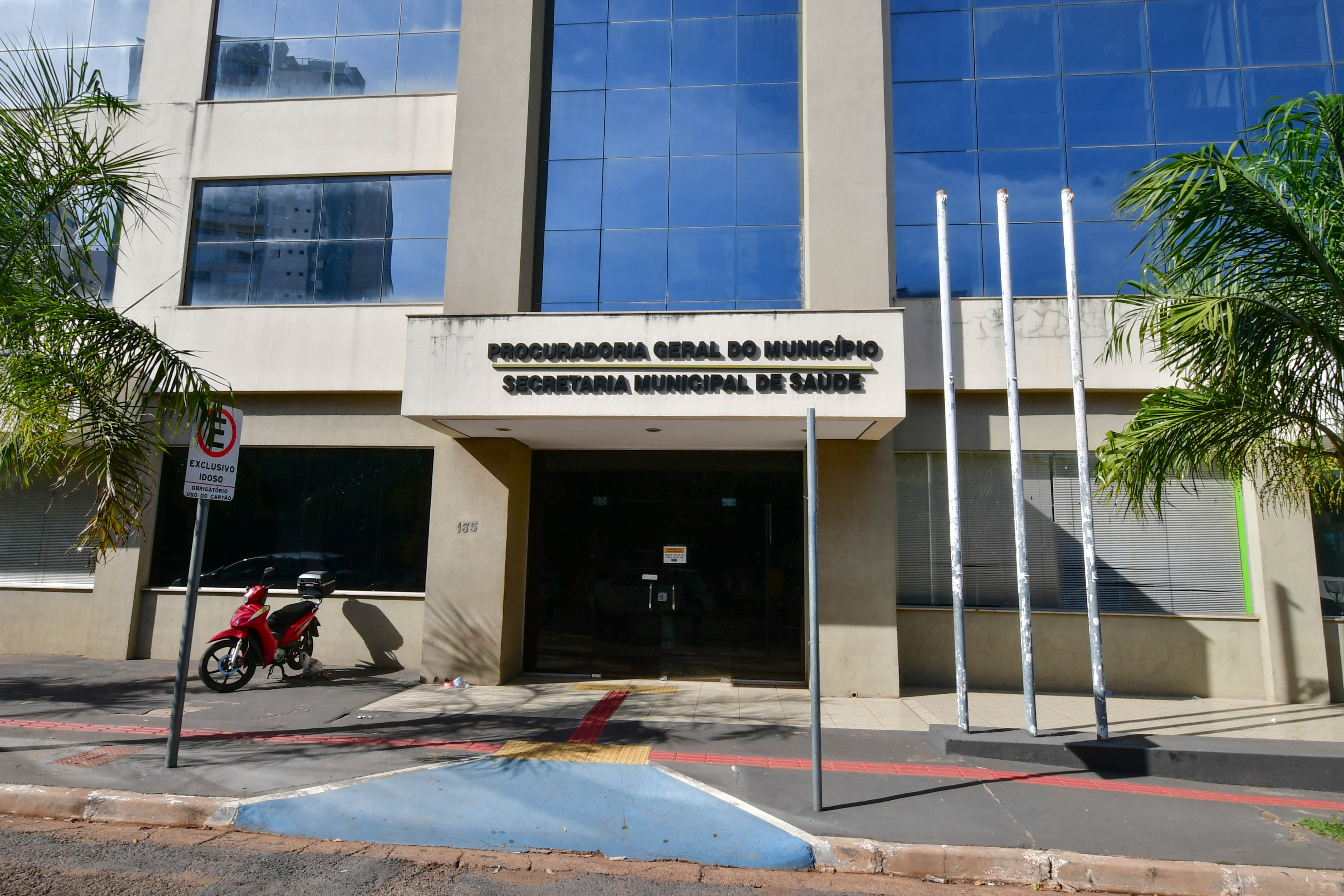 Secretaria Municipal de Sa�de - Cuiab�