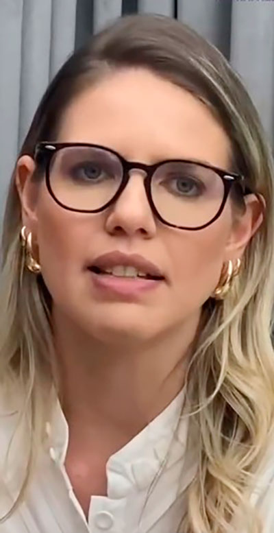 rafaela favaro 400