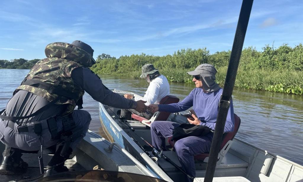 Opera&iuml;&iquest;&frac12;es em Nova Xavantina e na baixada cuiabana contra pesca predat&iuml;&iquest;&frac12;ria