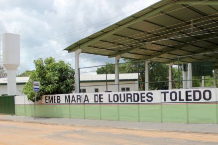 Escola Municipal Maria de Lourdes Toledo Areias - VG