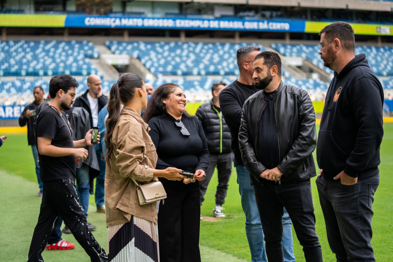 Equipes da produ��o do show do Guns N' Roses realizam visita t�cnica em Cuiab�