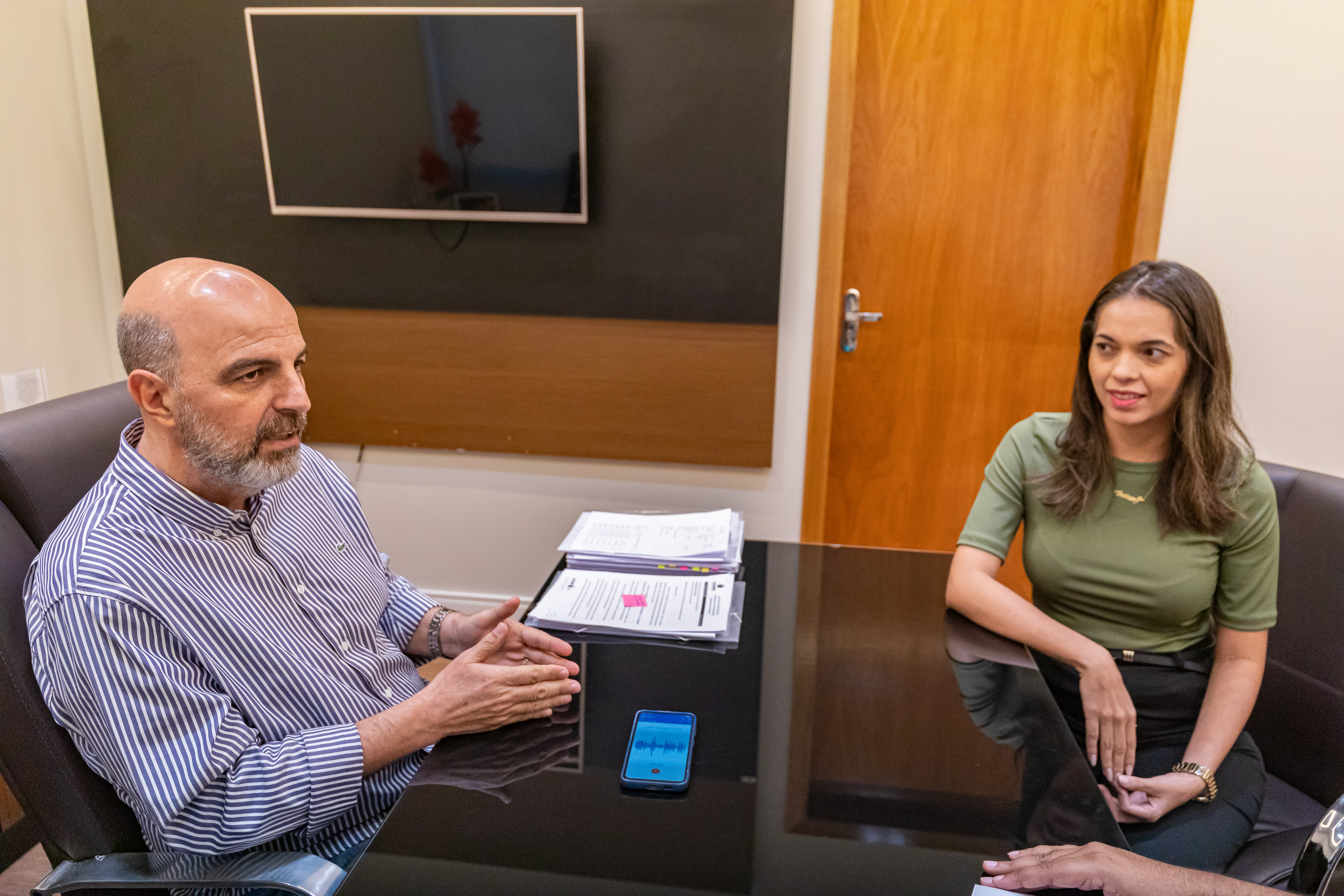 Amauri Mongi e  professora Thatiany Soares Correa