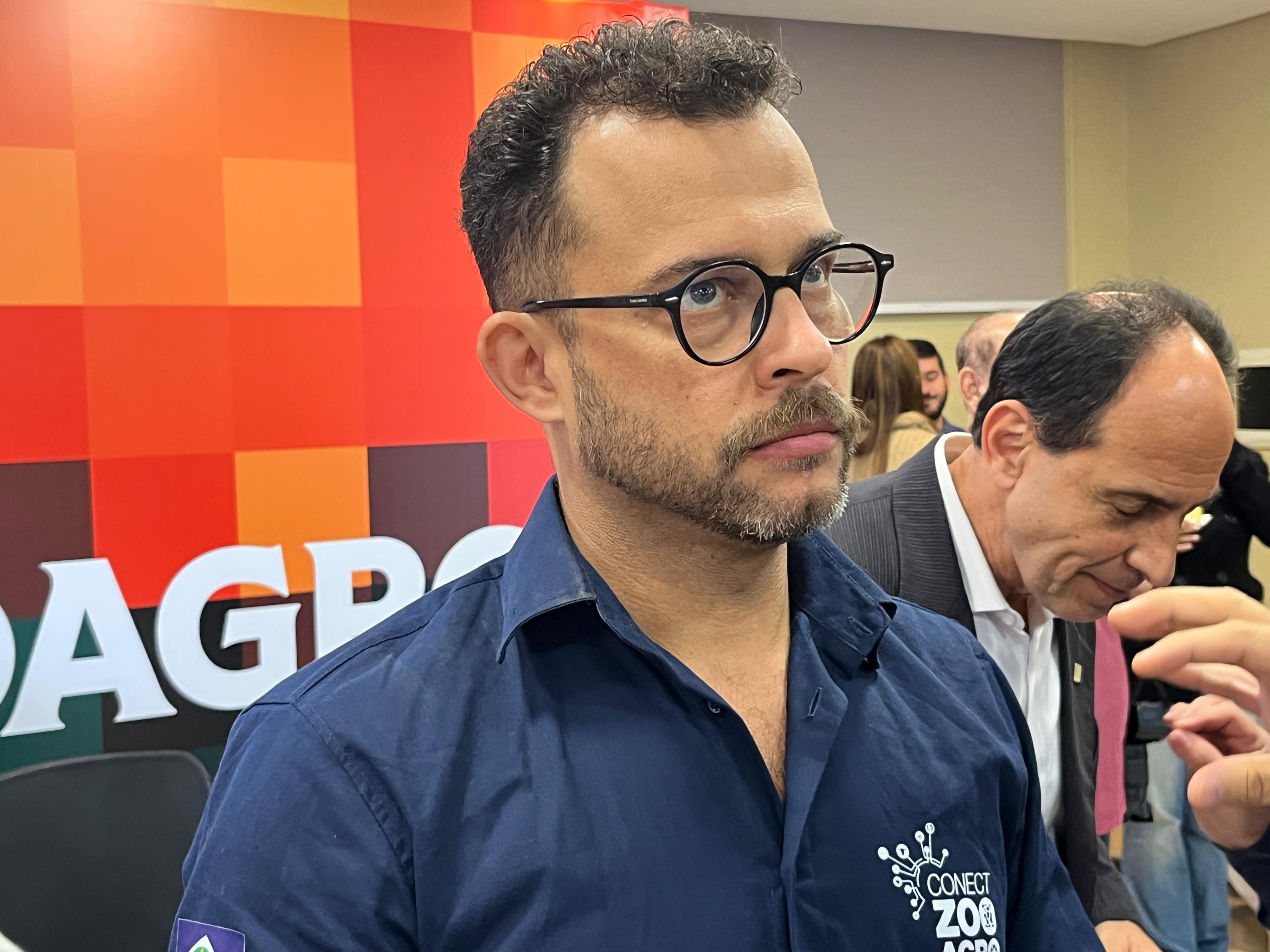 Jo&iuml;&iquest;&frac12;o Costa J&iuml;&iquest;&frac12;nior - Professor da UFMT 