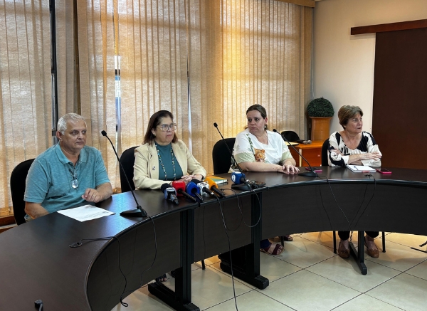 coletiva, UFMT, homic&iuml;&iquest;&frac12;dio, Solange Aparecida Sobrinho, Marluce