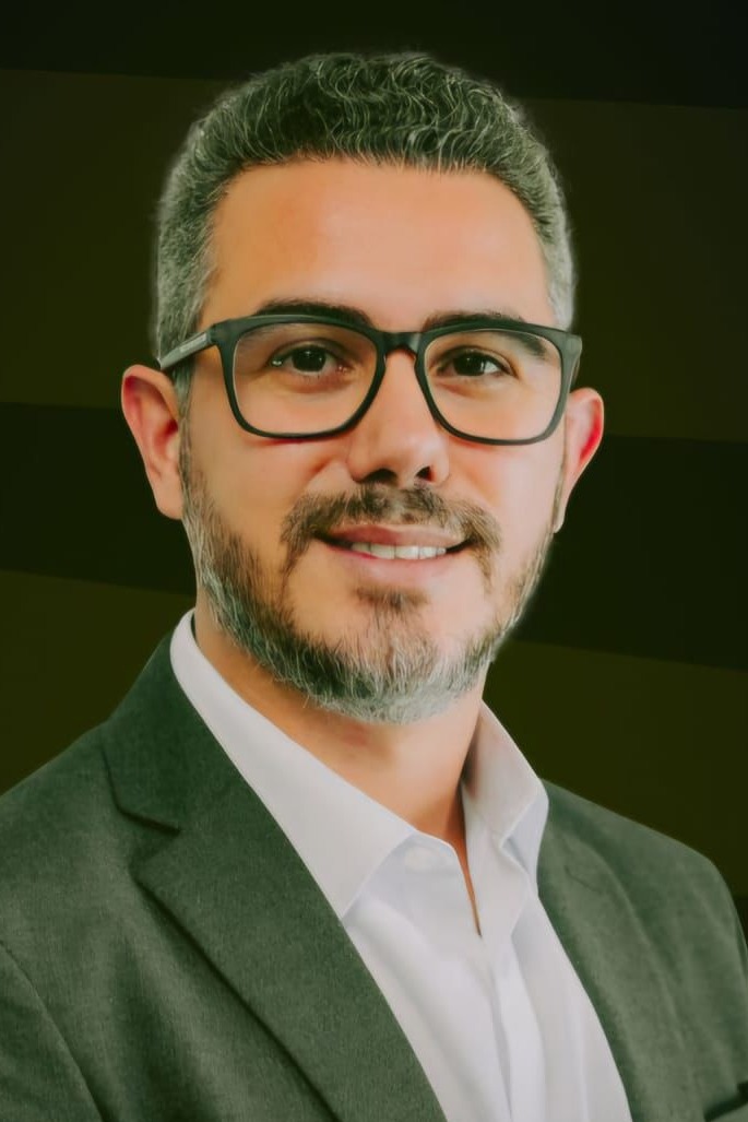 Alex Cardoso � advogado - artigo