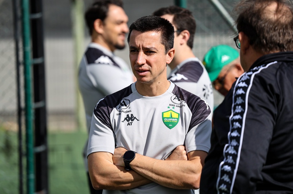 Eduardo Barros