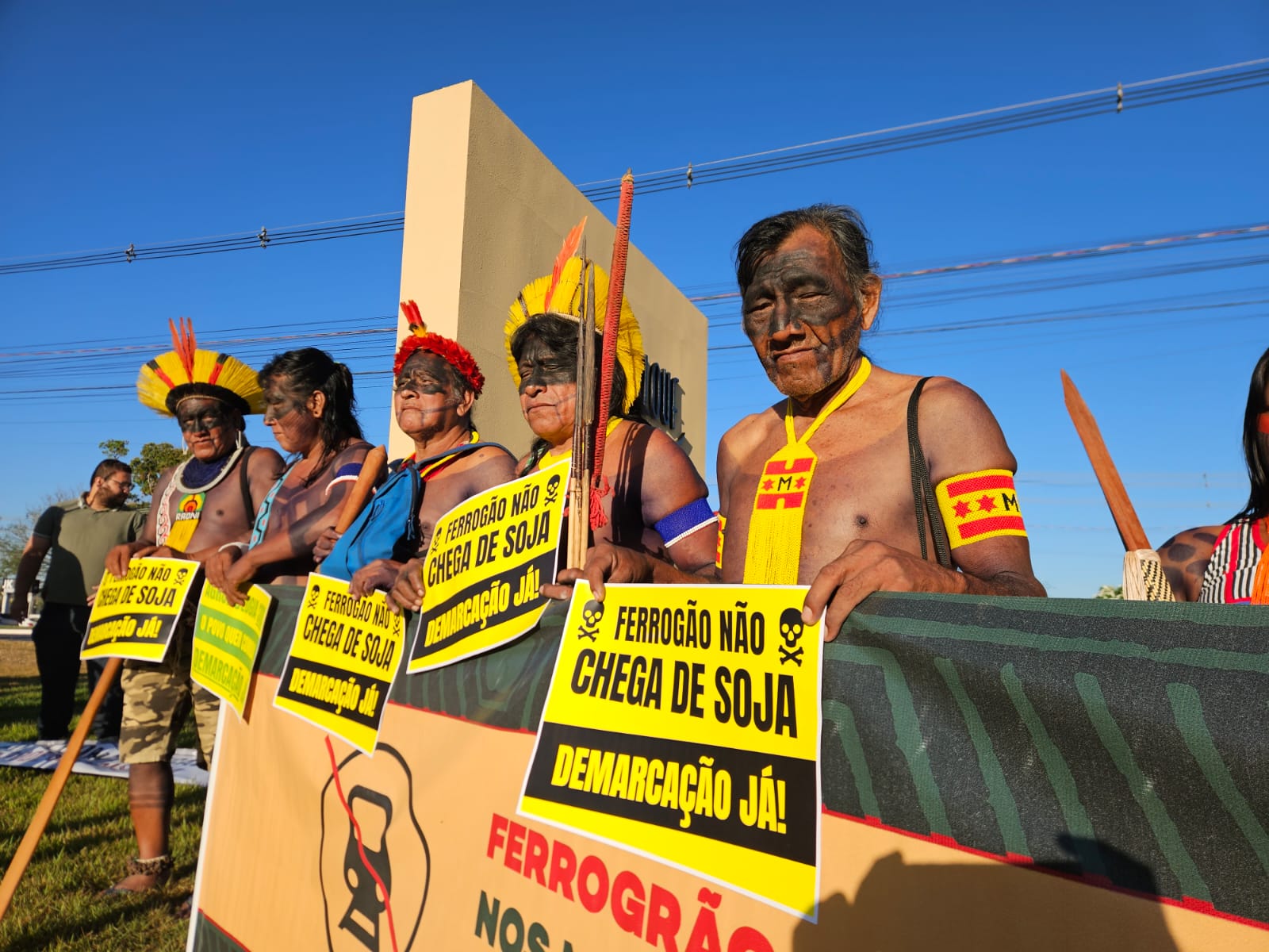 Protesto ind�genas justi�a territorial