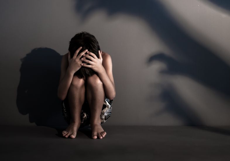 estupro, abuso, adolescente