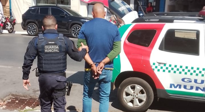 Homem, preso, ass&iuml;&iquest;&frac12;dio, sorveteria, V&iuml;&iquest;&frac12;rzea Grande, VG