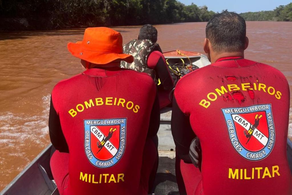 Bombeiros de costas
