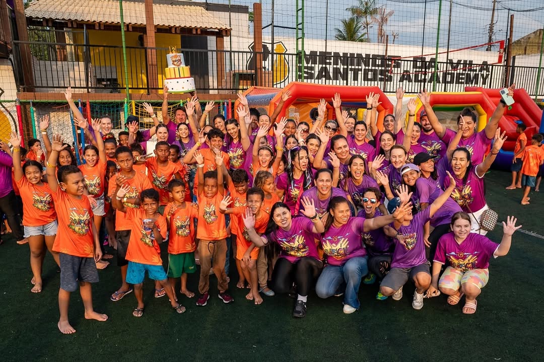 3&iuml;&iquest;&frac12; edi&iuml;&iquest;&frac12;&iuml;&iquest;&frac12;o do Diversow a&iuml;&iquest;&frac12;&iuml;&iquest;&frac12;o social criancas carentes