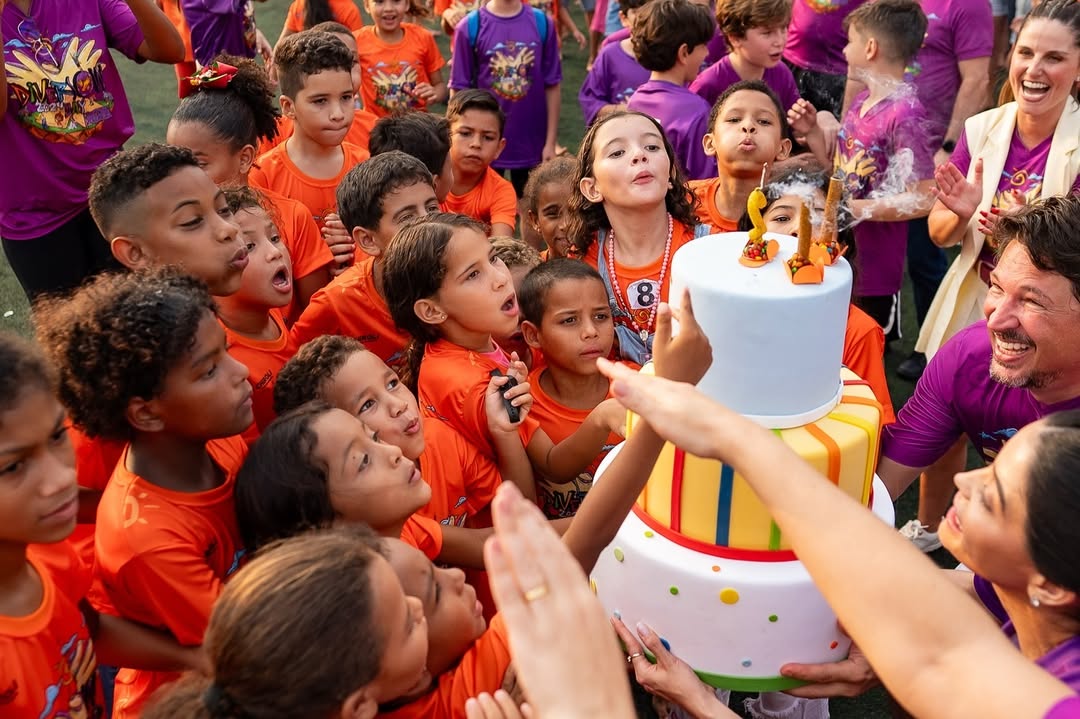 3&iuml;&iquest;&frac12; edi&iuml;&iquest;&frac12;&iuml;&iquest;&frac12;o do Diversow a&iuml;&iquest;&frac12;&iuml;&iquest;&frac12;o social criancas carentes