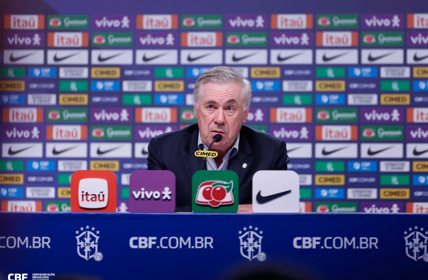 t�cnico Carlo Ancelotti