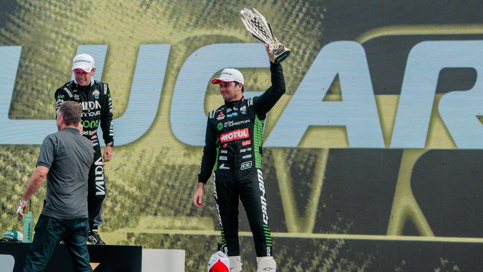 piloto Nelsinho Piquet Jr