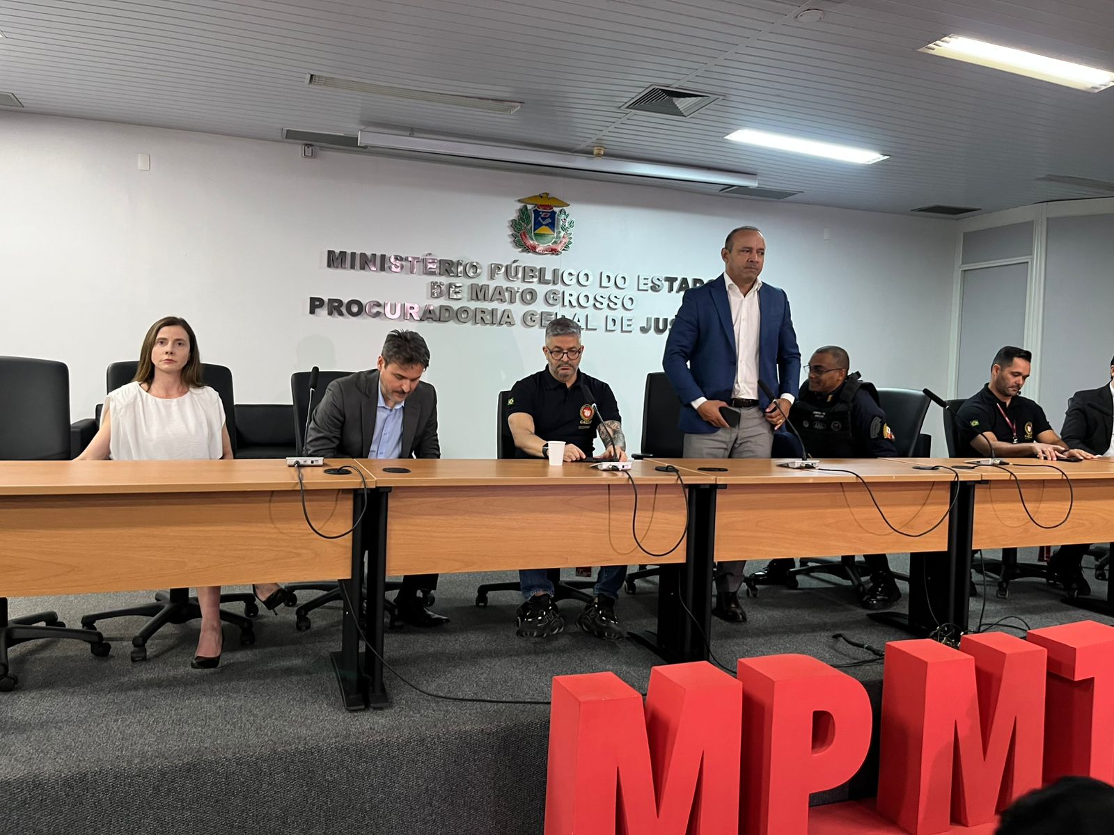 Coletiva MPMT - Policiais agiotas