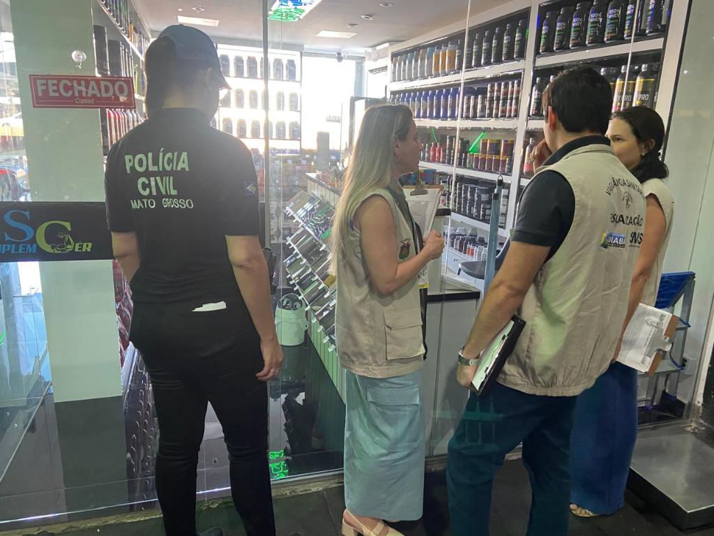 Pol&iuml;&iquest;&frac12;cia Civil prende dono de loja com anabolizantes ilegais 