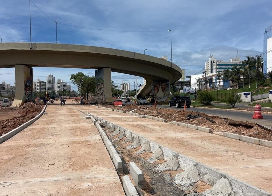 Obras BRT Avenida do CPA