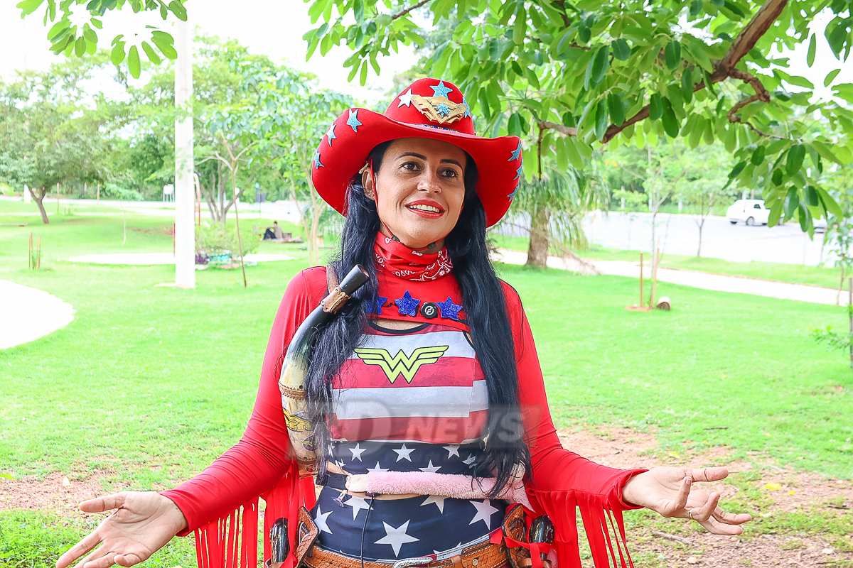 mulher maravilha - Ana Luz