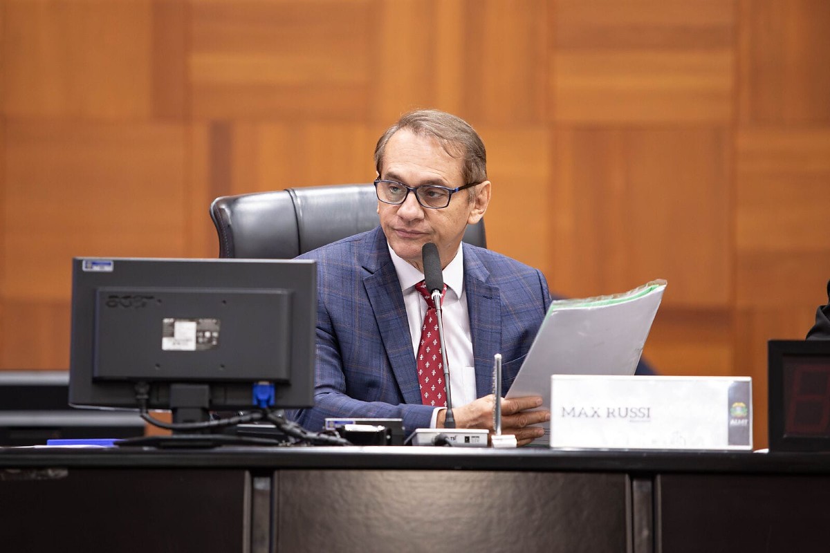 Deputado estadual Wilson Santos