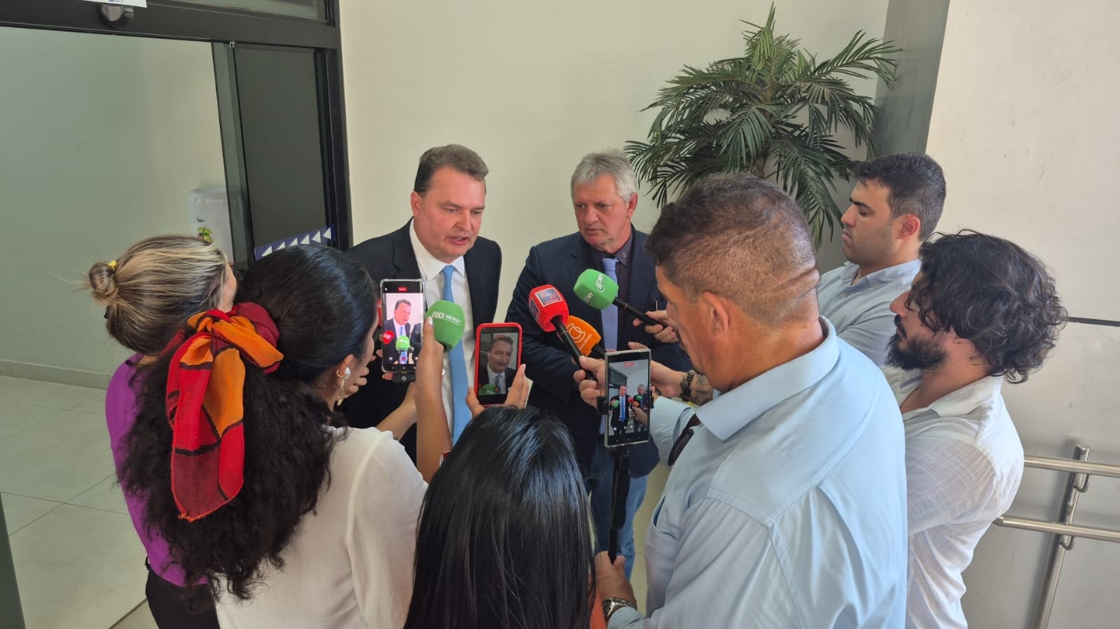 Max Russi e Dilmar Dal Bosco - reuni&iuml;&iquest;&frac12;o da RGA no Pal&iuml;&iquest;&frac12;cio Paiagu&iuml;&iquest;&frac12;s