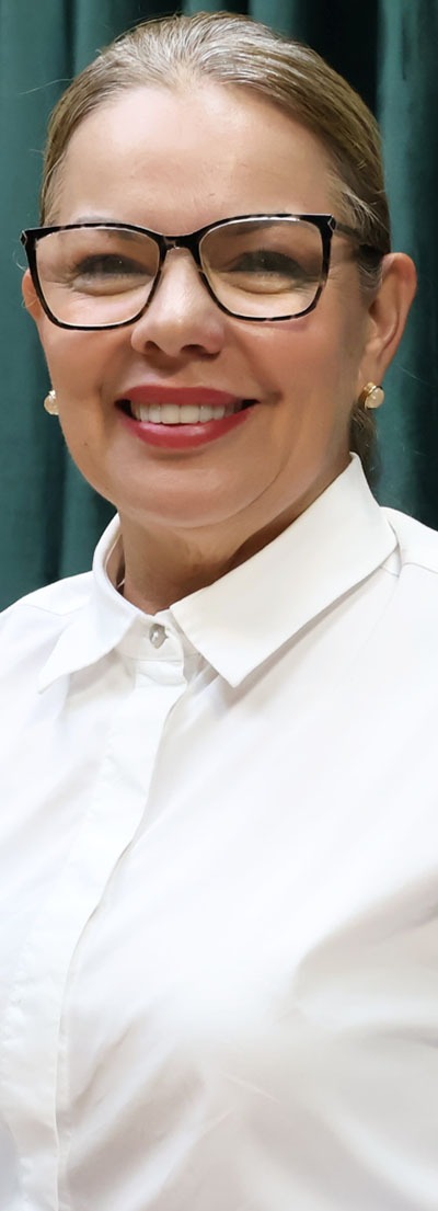 paula calil curtinha