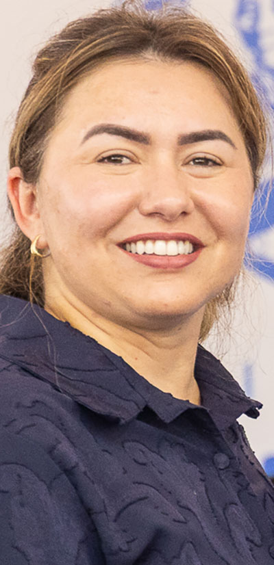 alessandra ferreira 400