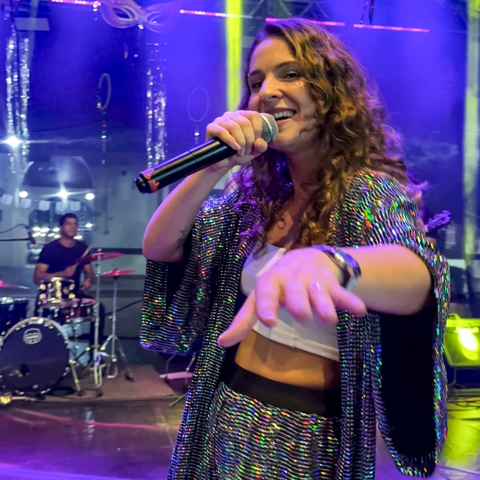 Cantora Milady e banda apresenta��o no Sesc Arsenal