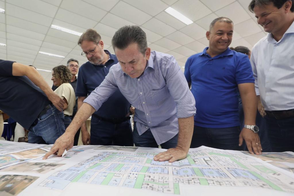 Mauro Mendes, Hospital Estadual, Pontes e Lacerda