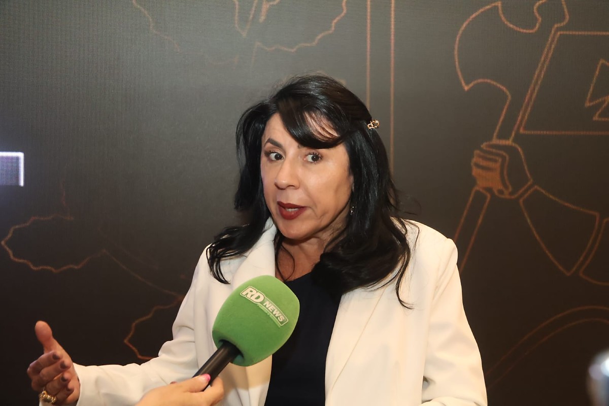 Prefeita Eliene Liberato
