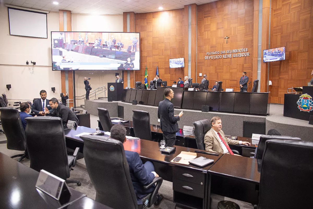 plenario assembleia