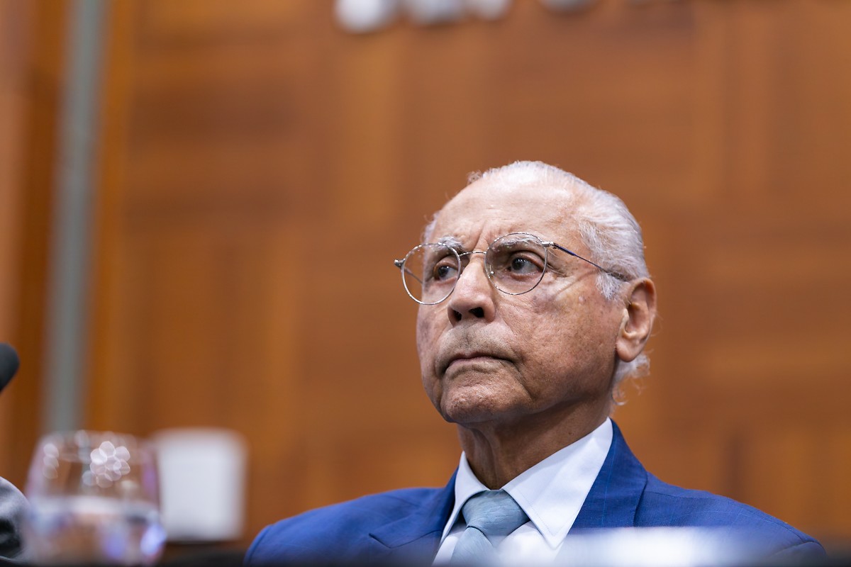 JULIO CAMPOS
