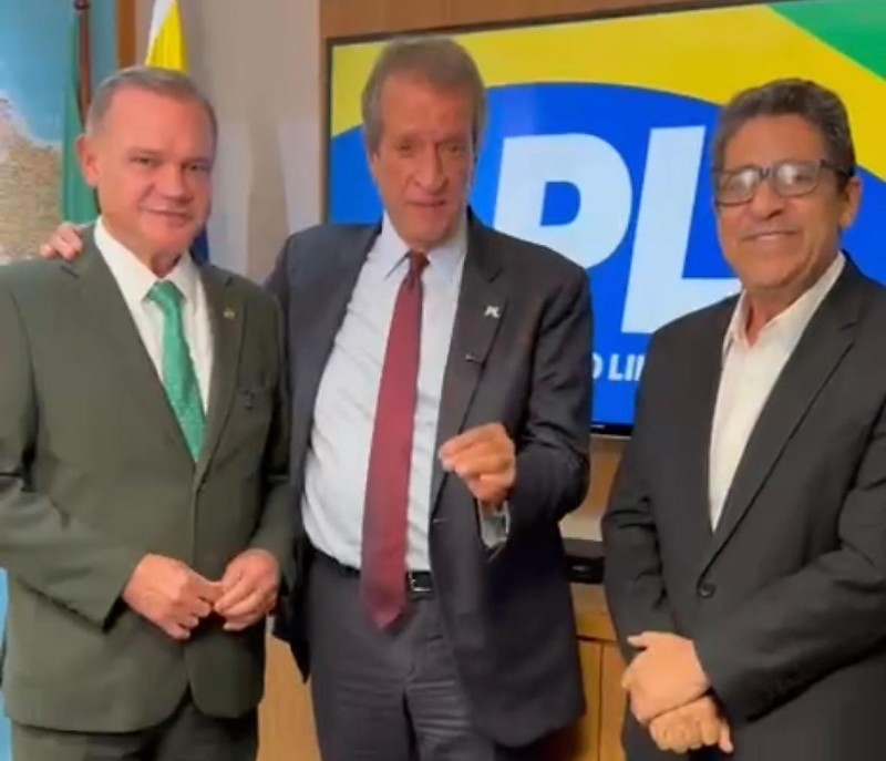 Wellington Fagundes, Valdemar da Costa Neto, Ananias Filho