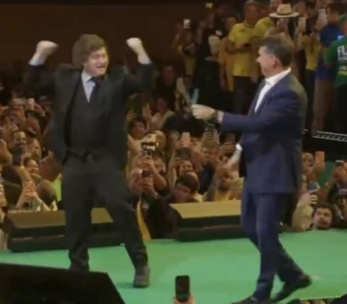 Javier Milei e Flávio Bolsonaro